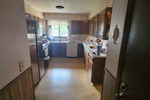 8671 S Tracy Dr, Sandy, UT 84093 - Photo 7