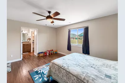 2696 S 2225 W, West Haven, UT 84401 - Photo 17