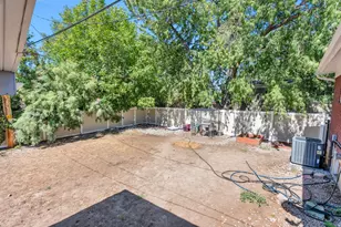 6824 S Nye Dr, Cottonwood Heights, UT 84121 - Photo 25