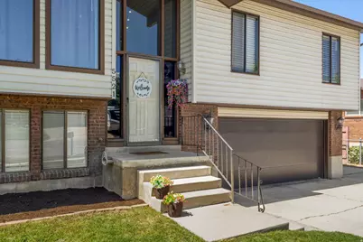 5521 S 2950 W, Roy, UT 84067 - Photo 5