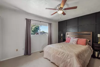 5521 S 2950 W, Roy, UT 84067 - Photo 17