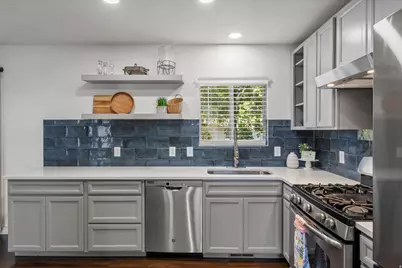 5521 S 2950 W, Roy, UT 84067 - Photo 9
