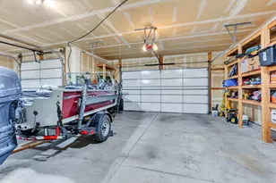 1092 N Coyote Run, Saratoga Springs, UT 84045 - Photo 41