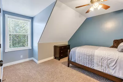 1092 N Coyote Run, Saratoga Springs, UT 84045 - Photo 17