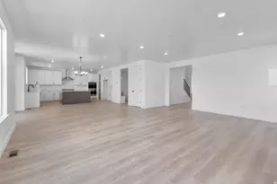 1585 E 1010 N, Salem, UT 84653 - Photo 9