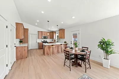 532 E 570 S, Nephi, UT 84648 - Photo 9