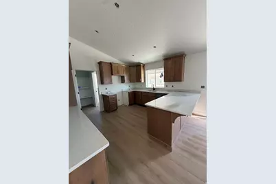 532 E 570 S, Nephi, UT 84648 - Photo 3