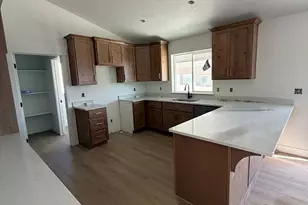 532 E 570 S, Nephi, UT 84648 - Photo 3