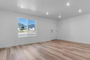 1692 N Copper Canyon Dr, Tooele, UT 84074 - Photo 7