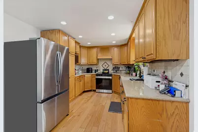 1029 N Walburk Ave E, Layton, UT 84040 - Photo 9