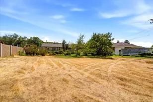 1428 E South Weber Dr, South Weber, UT 84405 - Photo 25