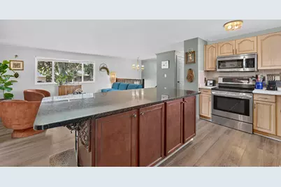 6097 S Don Carlos Dr W, Taylorsville, UT 84129 - Photo 7