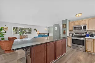 6097 S Don Carlos Dr W, Taylorsville, UT 84129 - Photo 7