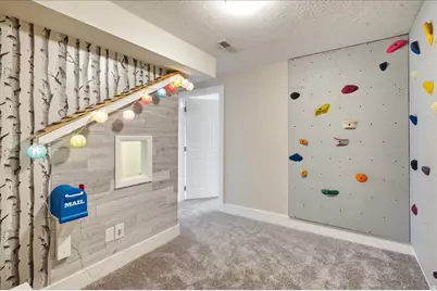 1542 E Granada Dr, Sandy, UT 84093 - Photo 33