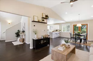 1542 E Granada Dr, Sandy, UT 84093 - Photo 9