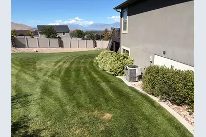 525 S Sunset Dr, Santaquin, UT 84655 - Photo 3