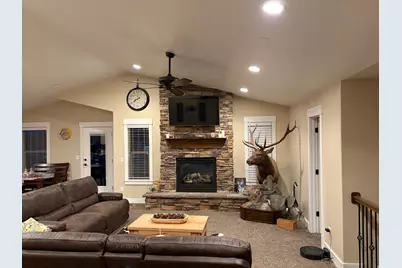 525 S Sunset Dr, Santaquin, UT 84655 - Photo 9