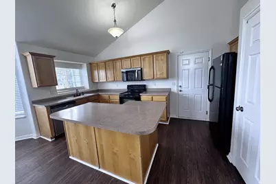 6060 W Castle Park Ln, Salt Lake City, UT 84118 - Photo 9