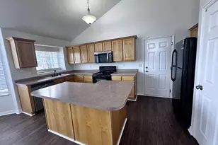 6060 W Castle Park Ln, Salt Lake City, UT 84118 - Photo 9