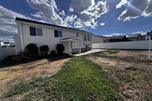 6060 W Castle Park Ln, Salt Lake City, UT 84118 - Photo 27