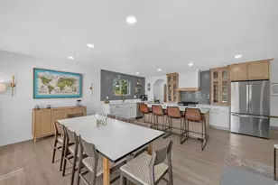2050 E Gyrfalcon Dr, Sandy, UT 84092 - Photo 9