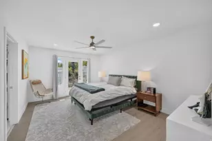2050 E Gyrfalcon Dr, Sandy, UT 84092 - Photo 17