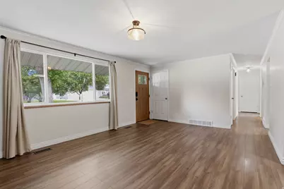 239 W Fort Creek Dr, Alpine, UT 84004 - Photo 5
