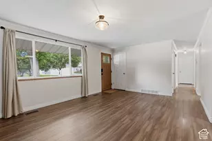 239 W Fort Creek Dr, Alpine, UT 84004 - Photo 5