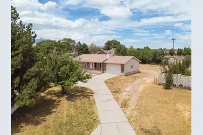 12666 S Gilbert Cir, Riverton, UT 84065 - Photo 25