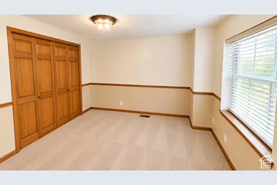 8590 S Snowville Dr, Sandy, UT 84093 - Photo 23