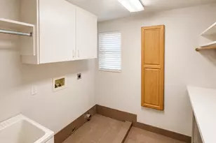 8590 S Snowville Dr, Sandy, UT 84093 - Photo 11