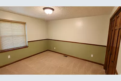 8590 S Snowville Dr, Sandy, UT 84093 - Photo 25