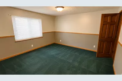8590 S Snowville Dr, Sandy, UT 84093 - Photo 23