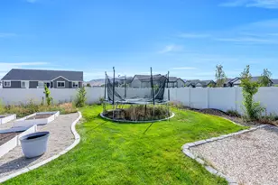 4822 N Canaan Peak Dr, Eagle Mountain, UT 84005 - Photo 43