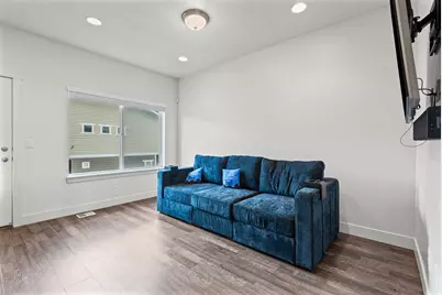 9679 S Santo Ln, South Jordan, UT 84095 - Photo 7