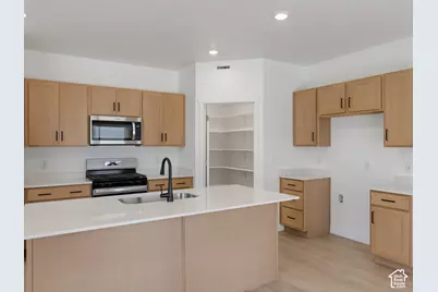 1706 N Old Loon Ave #104, Tooele, UT 84074 - Photo 5