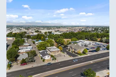 9144 S State St, Sandy, UT 84070 - Photo 9