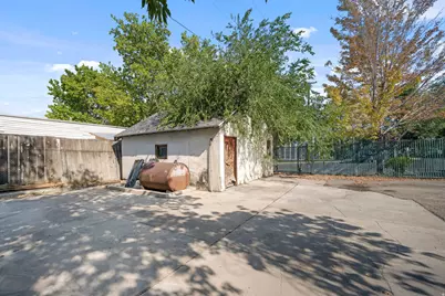9144 S State St, Sandy, UT 84070 - Photo 27