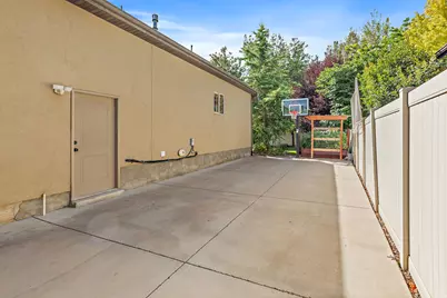 552 E Johns Way S, Sandy, UT 84070 - Photo 67