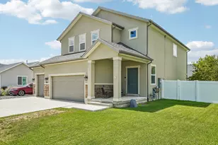 4841 N Goosefoot Dr W, Eagle Mountain, UT 84005 - Photo 3