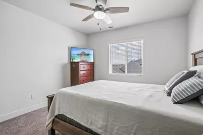 4841 N Goosefoot Dr W, Eagle Mountain, UT 84005 - Photo 23