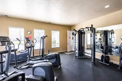 961 N Abbey Dr, North Salt Lake, UT 84054 - Photo 43