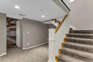 2611 E 1300 S, Salt Lake City, UT 84108 - Photo 33