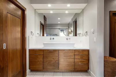 815 N Sandhurst Dr, Salt Lake City, UT 84103 - Photo 43