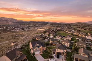 9023 N Kilkenny Way, Eagle Mountain, UT 84005 - Photo 11