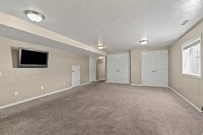 572 Willow Cir, North Logan, UT 84341 - Photo 17