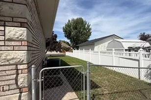 1541 S 460 E, Vernal, UT 84078 - Photo 27