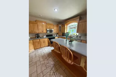 1541 S 460 E, Vernal, UT 84078 - Photo 9