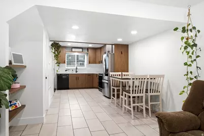 88 W 50 S #W5, Centerville, UT 84014 - Photo 17