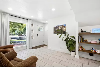 88 W 50 S #W5, Centerville, UT 84014 - Photo 5